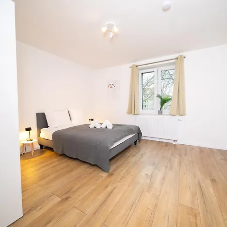 Stylish - 71 M² - Zentral - 10 Min Messe * Düsseldorf