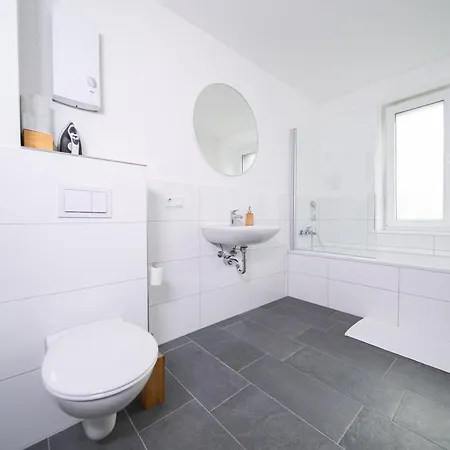 Stylish - 71 M² - Zentral - 10 Min Messe * Düsseldorf